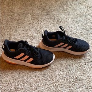 Girls adidas shoes 4.5